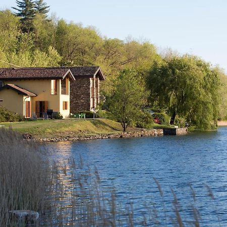 Violina Casa Vacanze Pettenasco Exterior photo